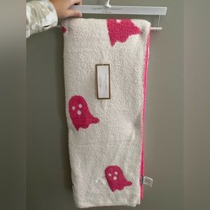 TikTok viral pink ghost cupcakes and cashmere blanket. NWT